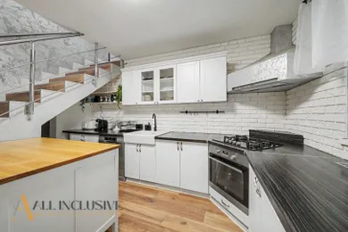 Na predaj 6-izbový dom, 292 m², Šamorín, Gútorská cesta