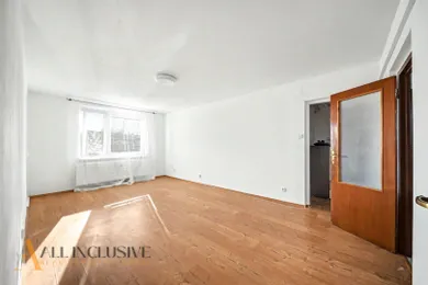 Na predaj 3-izbový byt, 66 m², Dunajská Streda, Rybný trh