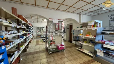 Na predaj objekt, 66 m², Komjatice