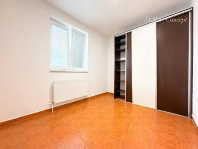 Na prenájom 3-izbový byt, 69 m², Kysucké Nové Mesto, Kukučínova