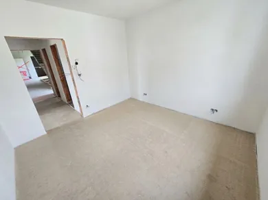 Na predaj 3-izbový byt, 60 m², Hôrky, Družstevná