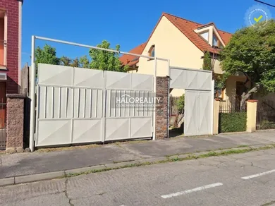 Land for sale in Trnava · €131,000
