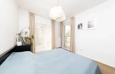 Na prenájom 2-izbový byt, 45 m², Bratislava-Nové Mesto, Račianska