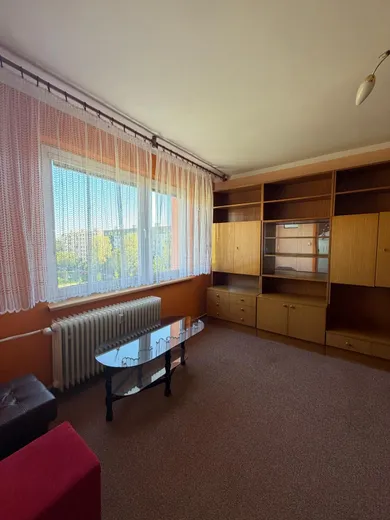Na prenájom 4-izbový byt, 90 m², Žilina, Levočská