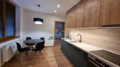 Mieszkania na wynajem, 2-pokojowe, Prešov · €720