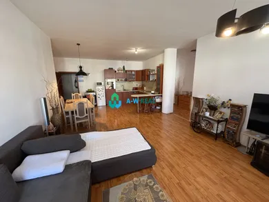 Na prenájom 3-izbový byt, 107 m², Dunajská Streda, Galantská cesta
