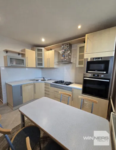 Na predaj 3-izbový byt, 68 m², Poprad, Allendeho
