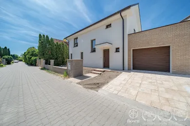 Domy na predaj 4-izbový, Miloslavov · €344 900