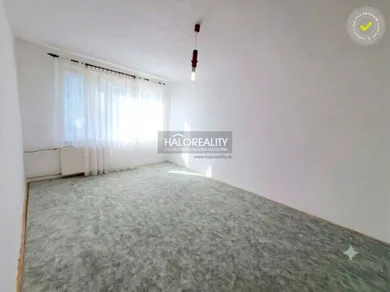 Na predaj 3-izbový byt, 74 m², Kremnica