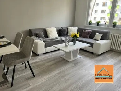 Na predaj 2-izbový byt, 53 m², Bratislava-Petržalka, A. Gwerkovej