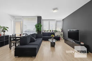 Na predaj 2-izbový byt, 62 m², Bratislava-Devínska Nová Ves