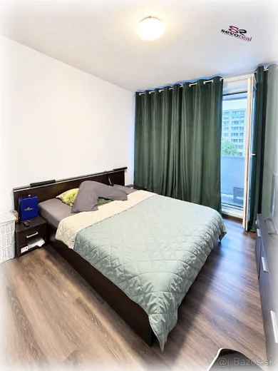 Na prenájom 2-izbový byt, 58 m², Banská Bystrica, Trieda SNP