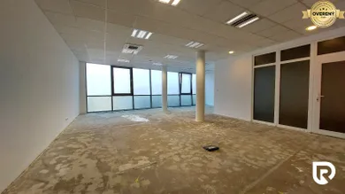 Na prenájom komerčné, 29 m², Trenčín, Legionárska