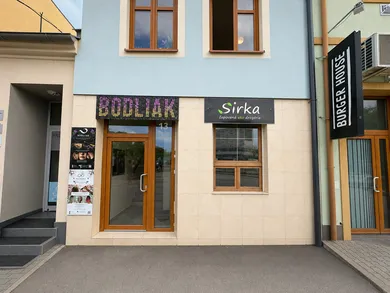 Na prenájom komerčné, 38 m², Žilina