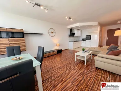 Na prenájom byt v Bratislava-Nové Mesto · €1 000 · Dokončené