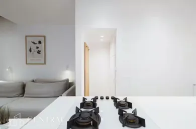 Na prenájom 2-izbový byt, 53 m², Bratislava-Staré Mesto