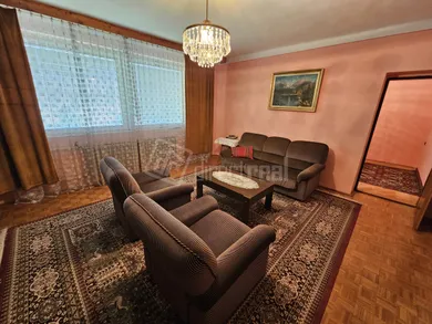 Na predaj dom, 240 m², Galanta, Októbrová