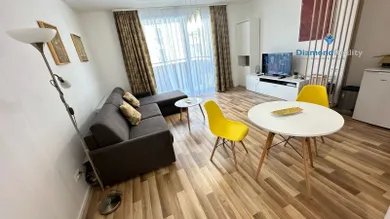 Na prenájom 1-izbový byt, 38 m², Senica, Pri parku