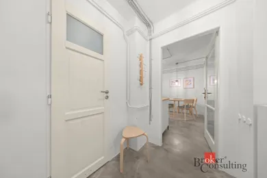 Na predaj 2-izbový byt, 51 m², Bratislava-Rača, Hubeného