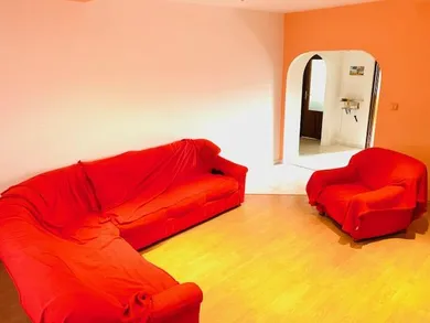 Na predaj 3-izbový byt, 84 m², Sereď
