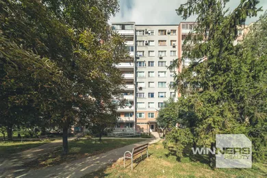 Na prenájom 2-izbový byt, 42 m², Košice-Nad jazerom, Čingovská