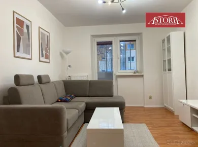 Na predaj 2-izbový byt, 53 m², Martin, L. Novomeského
