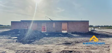 Na predaj 4-izbový dom, 104 m², Michal na Ostrove