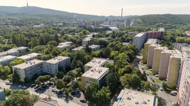 Byty na predaj 4-izbový, Bratislava-Dúbravka · €269 900