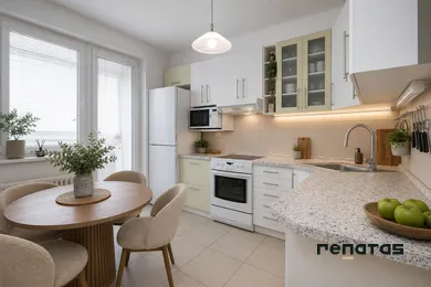 Na predaj 3-izbový byt, 64 m², Bratislava-Petržalka, Pečnianska