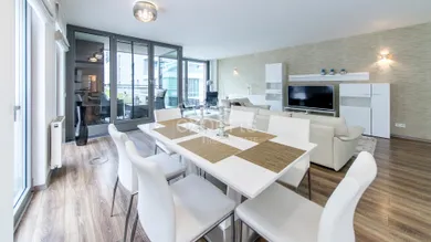Mieszkania na wynajem, 4-pokojowe, Bratislava-Staré Mesto · €2500