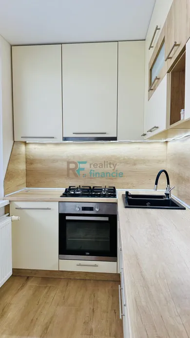 Na prenájom 1-izbový byt, 35 m², Košice-Západ, Mikovíniho