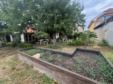 Na predaj 2-izbový dom, 110 m², Tekovská Breznica