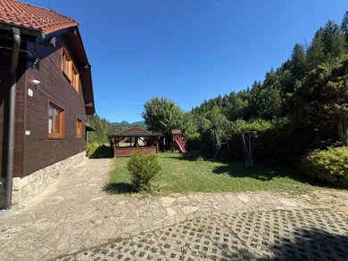 Na predaj 8-izbový dom, Terchová