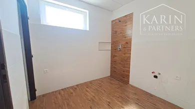 Na prenájom komerčné, 170 m², Piešťany, Hurbanova