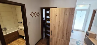 Na predaj 4-izbový dom, 75 m², Banská Bystrica