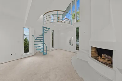Na predaj 5-izbový dom, 281 m², Bratislava-Staré Mesto, Tichá