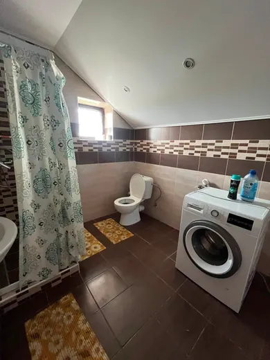 Na predaj 5-izbový dom, 200 m², Obid, Kráľa Štefana