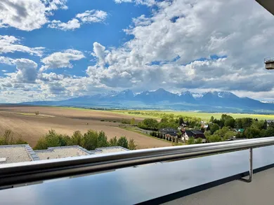 Na prenájom 2-izbový byt, 72 m², Poprad, Allendeho