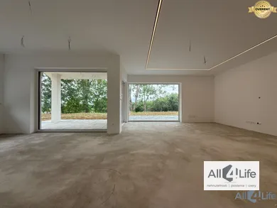 Na predaj 4-izbový dom, 115 m², Hrádok