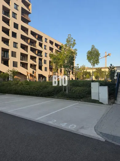 Obiekty na sprzedaż, Bratislava-Petržalka · €17 600