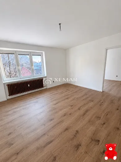 Na predaj 3-izbový byt, 65 m², Banská Bystrica