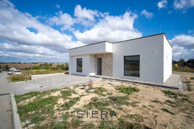 Na predaj 4-izbový dom, 131 m², Suchá nad Parnou