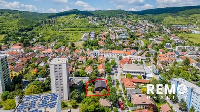 Eladó házak, Bratislava-Rača · €1 250 000