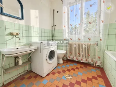 Na predaj dom, 380 m², Šurany