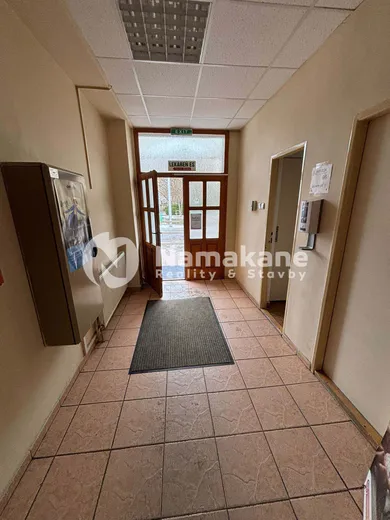 Na predaj objekt, 250 m², Nové Zámky, Komárňanská