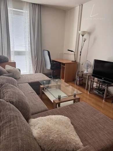 Na predaj 2-izbový byt, 40 m², Bratislava-Vrakuňa, -