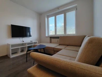 Na prenájom 1-izbový byt, 38 m², Žilina