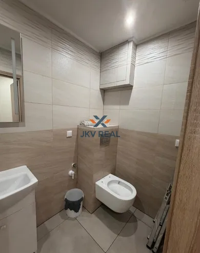 Na prenájom 2-izbový byt, 42 m², Košice-Sever, Odborárska