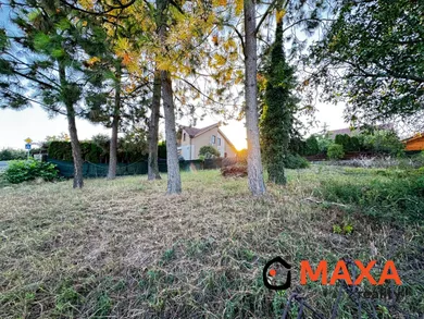 Na predaj pozemok, 724 m², Smrdáky