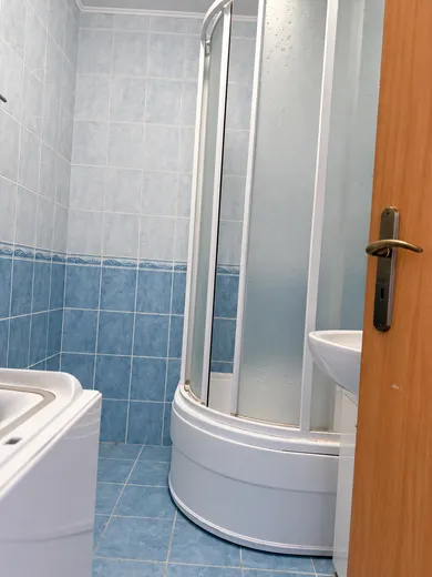 Na predaj 2-izbový byt, 62 m², Levice, Ul. kpt. J. Nálepku